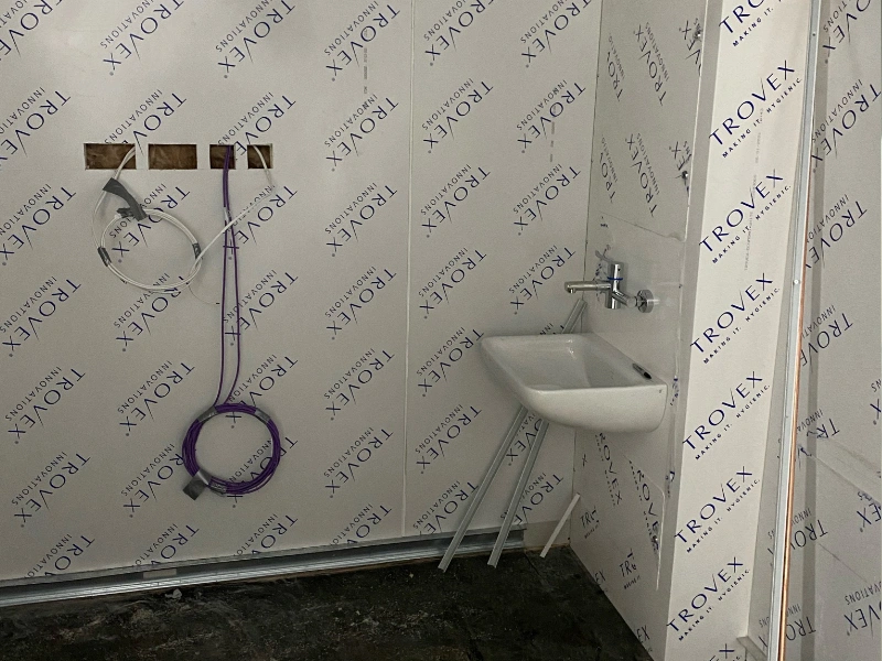 gynaecology rooms installationstoke mandeville hospital 2